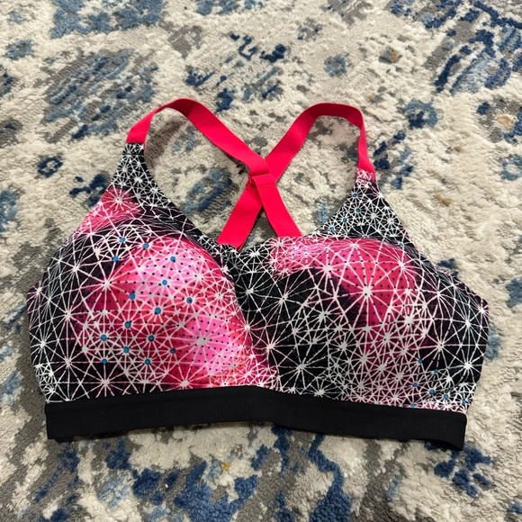 VSX Tops - VSX Sports Bra 34DD